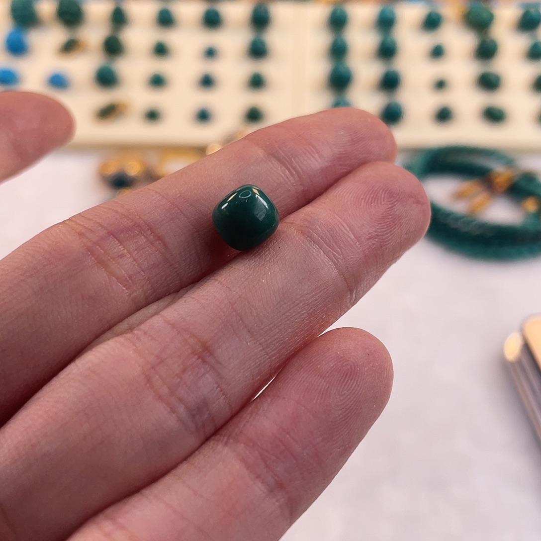 绿松石未镶嵌配饰