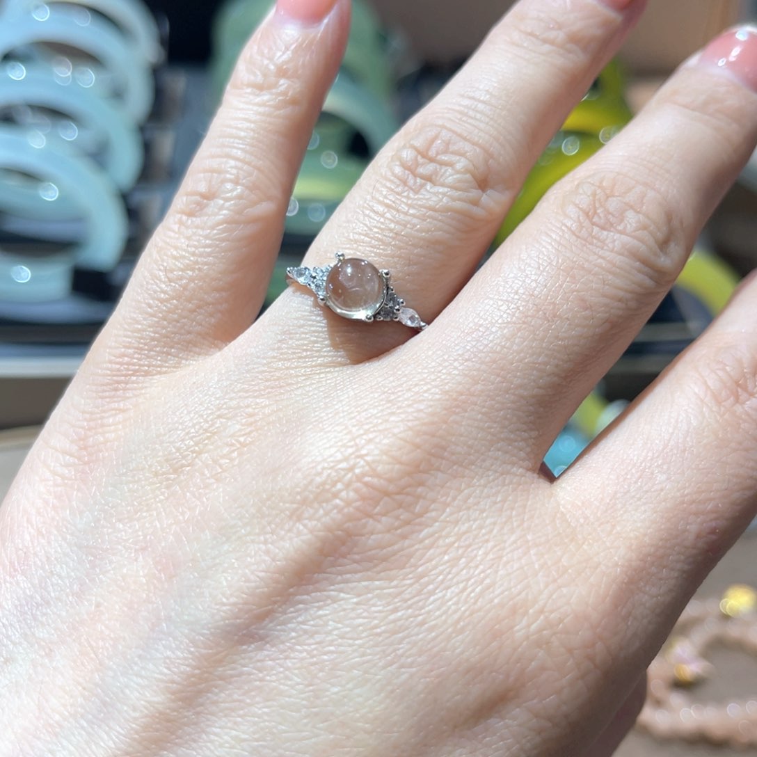 岫玉手镯未镶嵌手镯