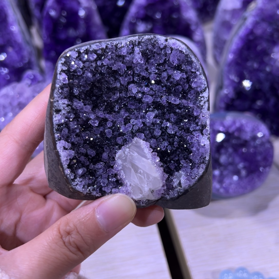 珠宝半成品未镶嵌水晶5带窝带方解石