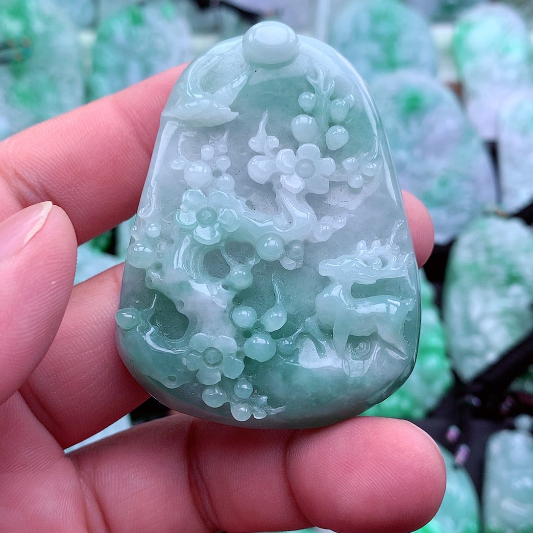 翡翠吊坠(不含链)未镶嵌