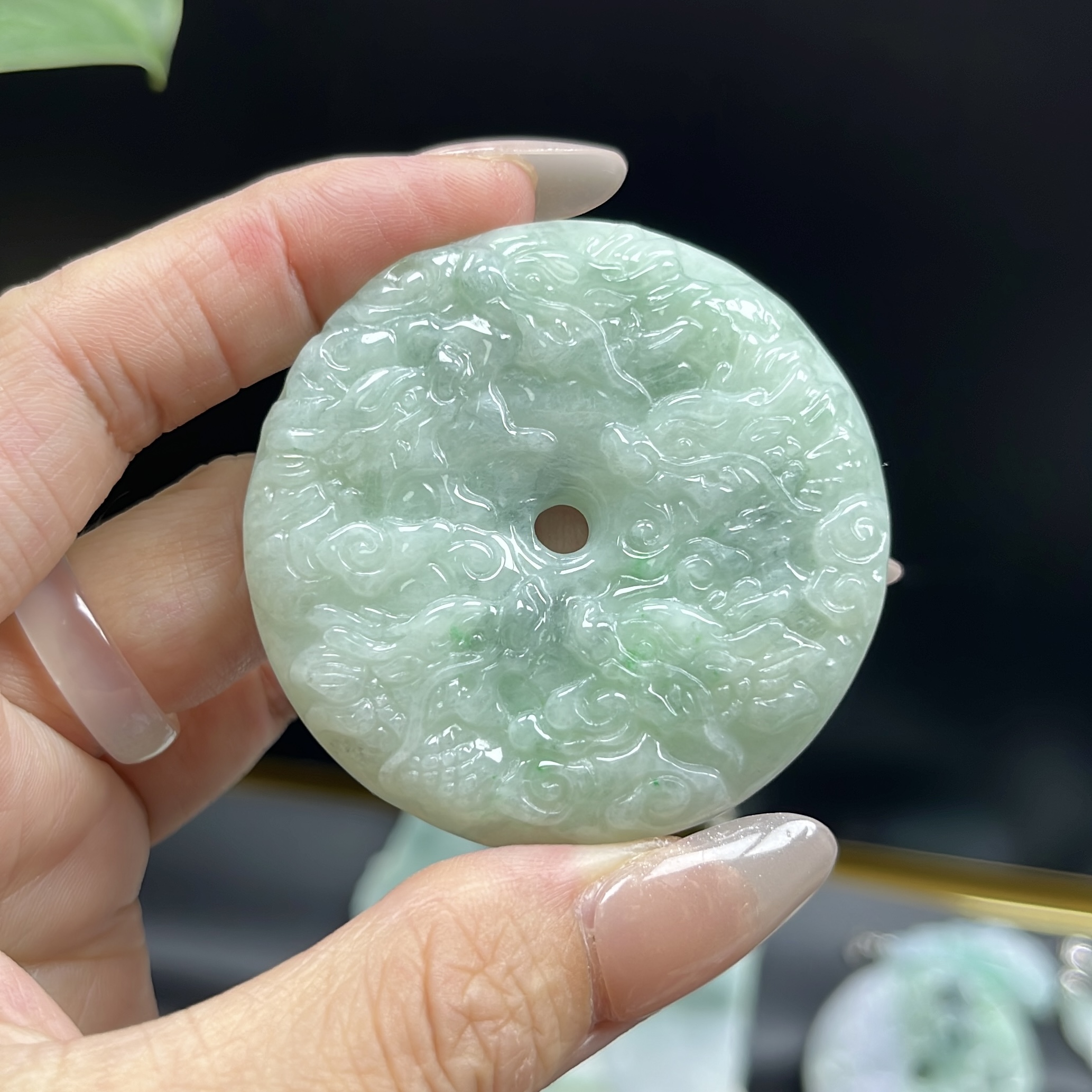天然缅甸翡翠A货 龙牌吊坠毛衣链挂件精品手把件摆件配饰