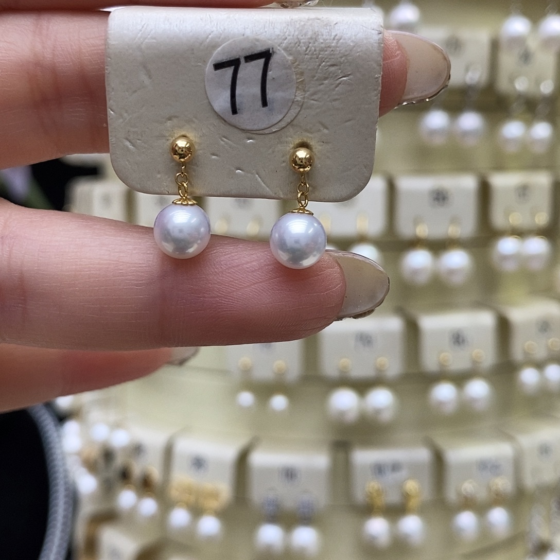 耳饰18K金镶嵌淡水珍珠