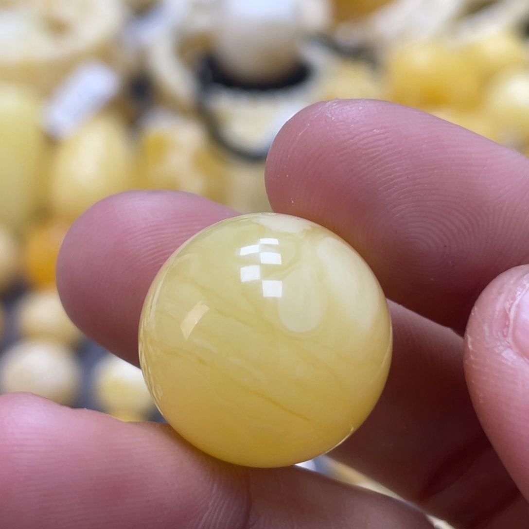 蜜蜡未镶嵌裸石19.5mm