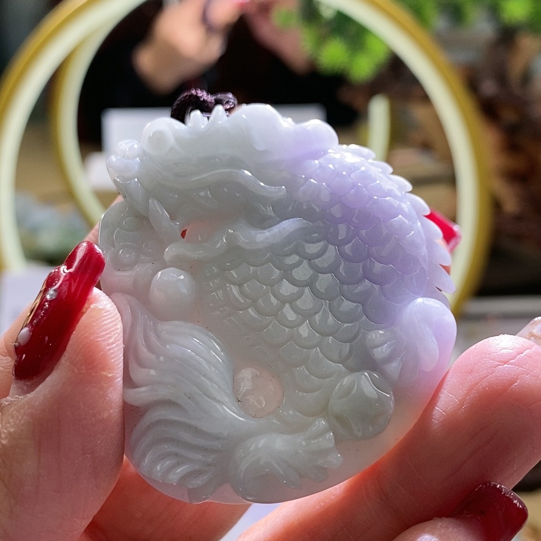 【闪购商品】翡翠颈饰未镶嵌鱼