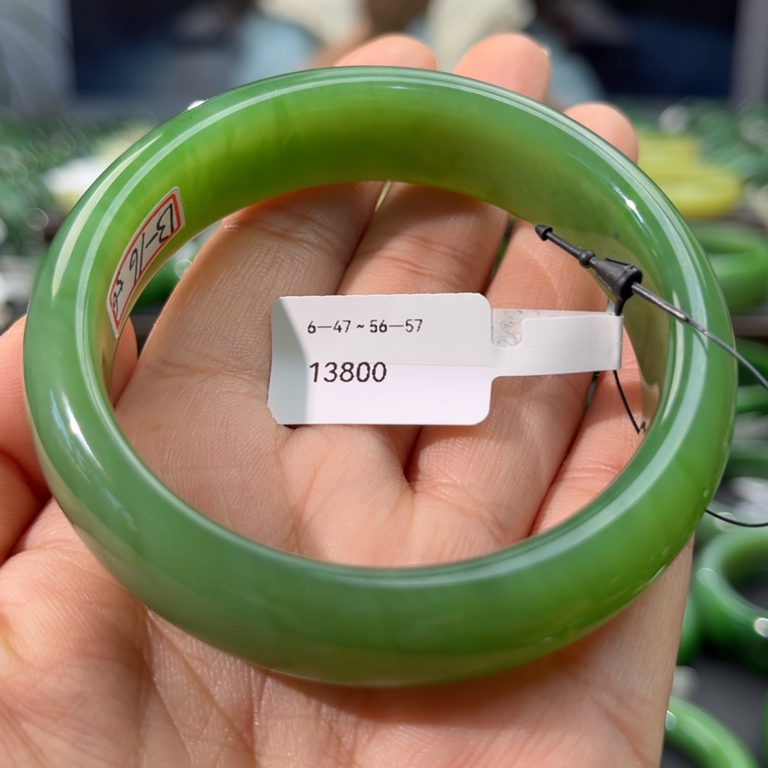 和田玉（碧玉）手镯未镶嵌