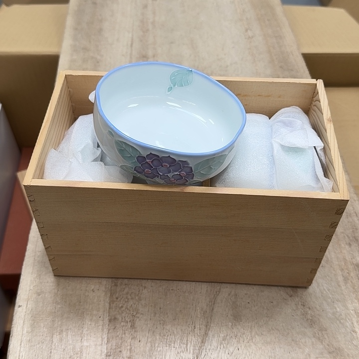 瓷片噗哈哈哈哈哈哈哈