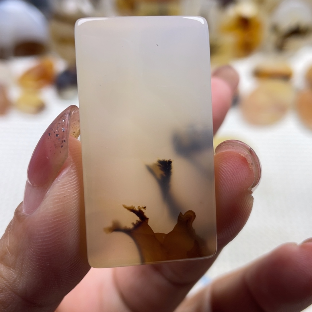 玛瑙/玉髓未镶嵌颈饰