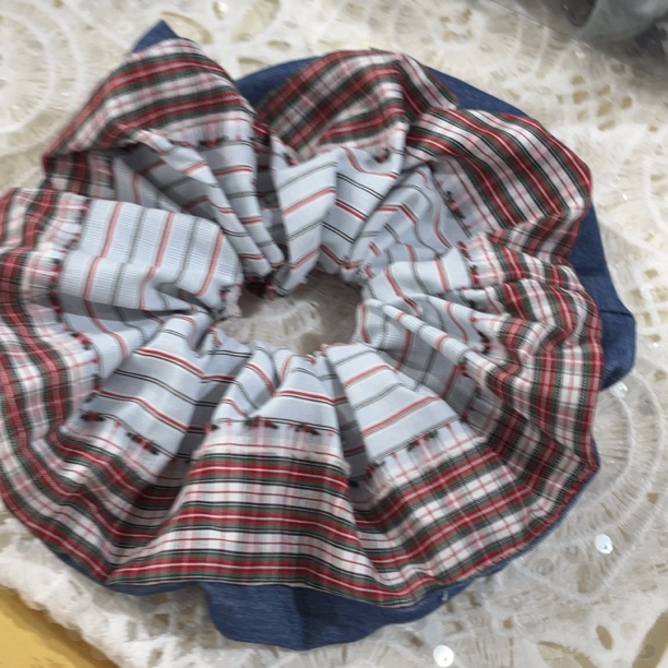 E865深色格子大肠圈