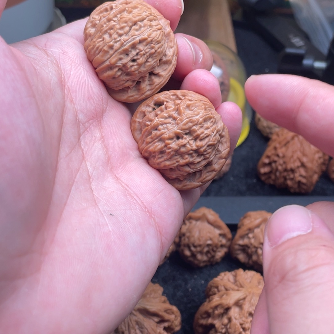 呛***椒吊坠文玩核桃四座楼