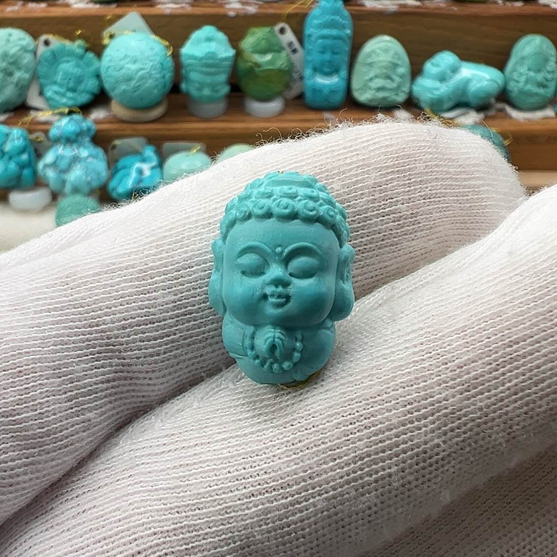 绿松石配饰未镶嵌