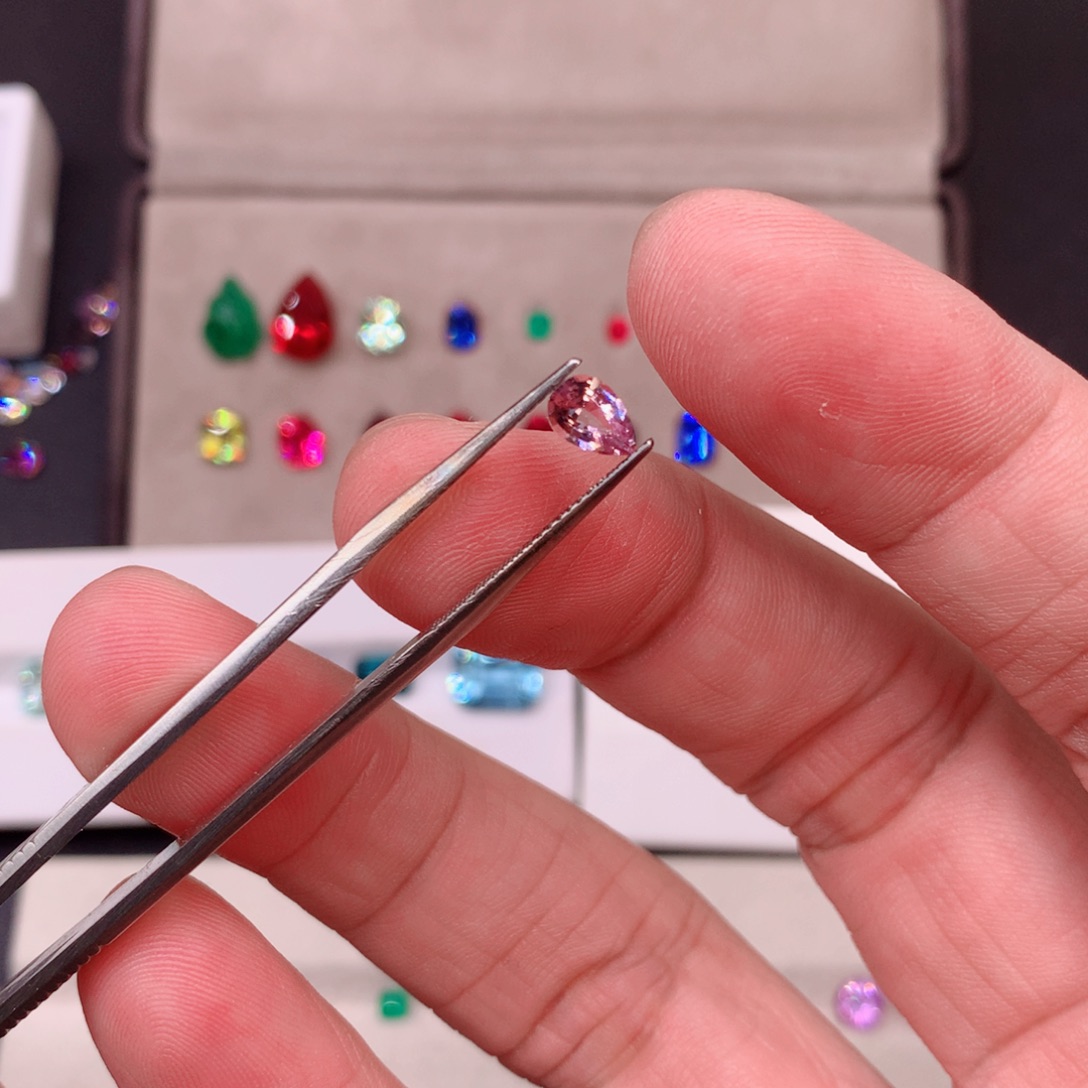 裸石尖晶石0.59ct 天然尖晶石
