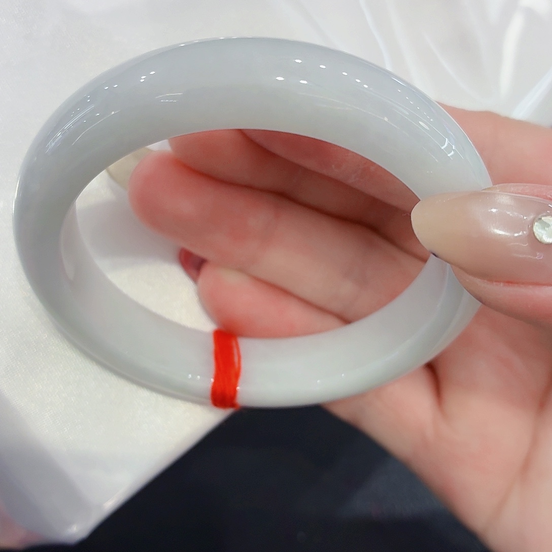 翡翠未镶嵌手镯翡翠55-56圈口