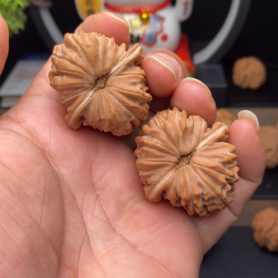 文玩核桃把件38拱桥楼