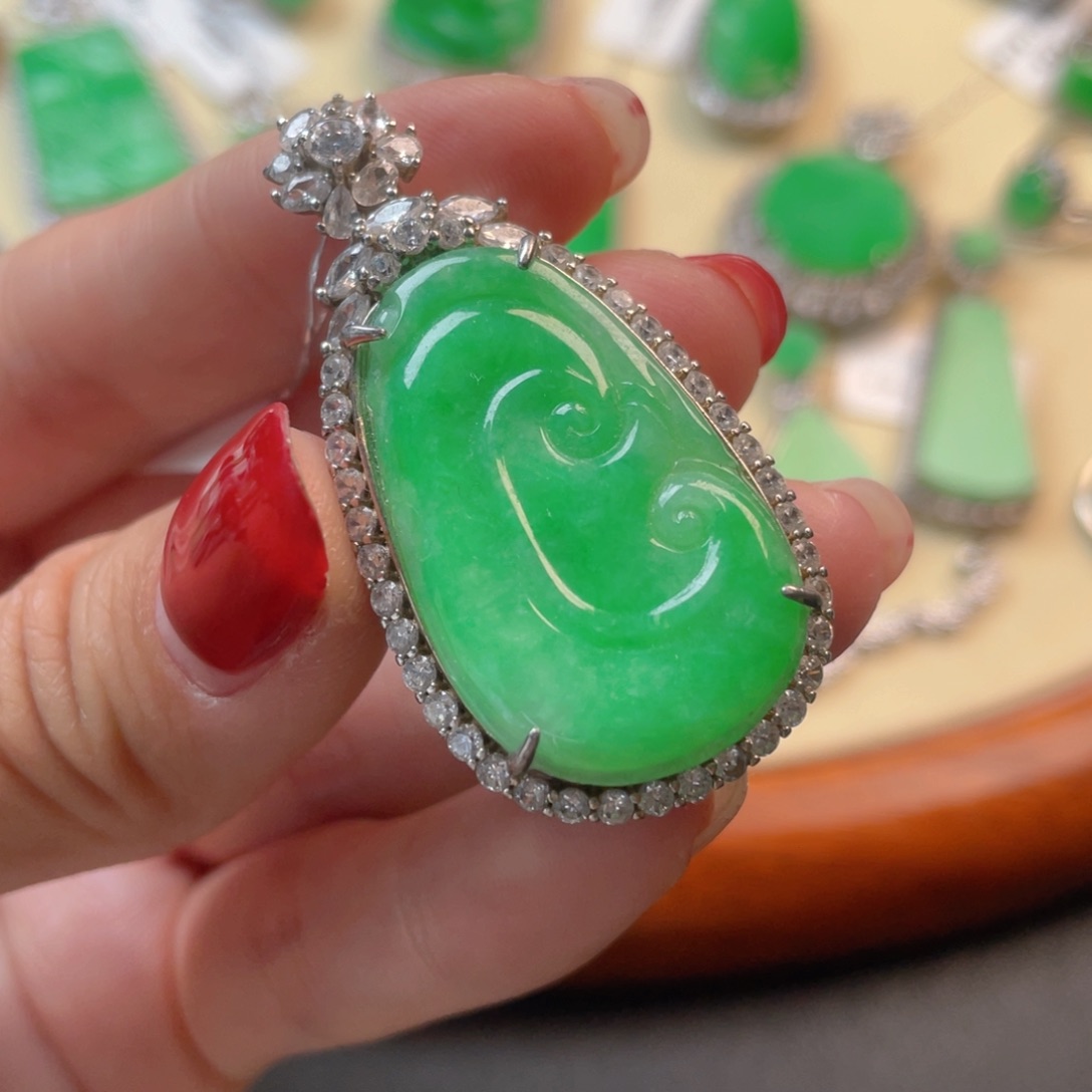 翡翠吊坠(不含链)银S925镶嵌