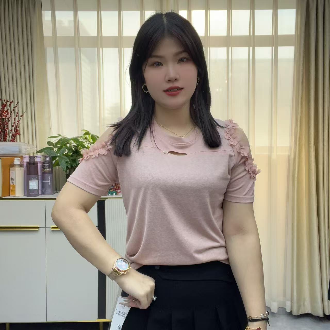 小鑫肝@现货浮力雪花棉网纱拼接漏肩装饰气质T恤 623