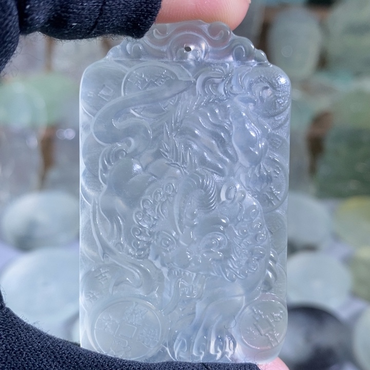 岫玉吊坠未镶嵌吊坠