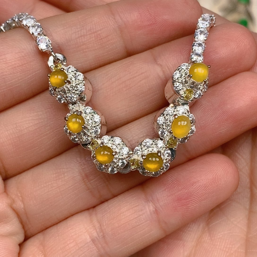 翡翠戒指未镶嵌翡翠