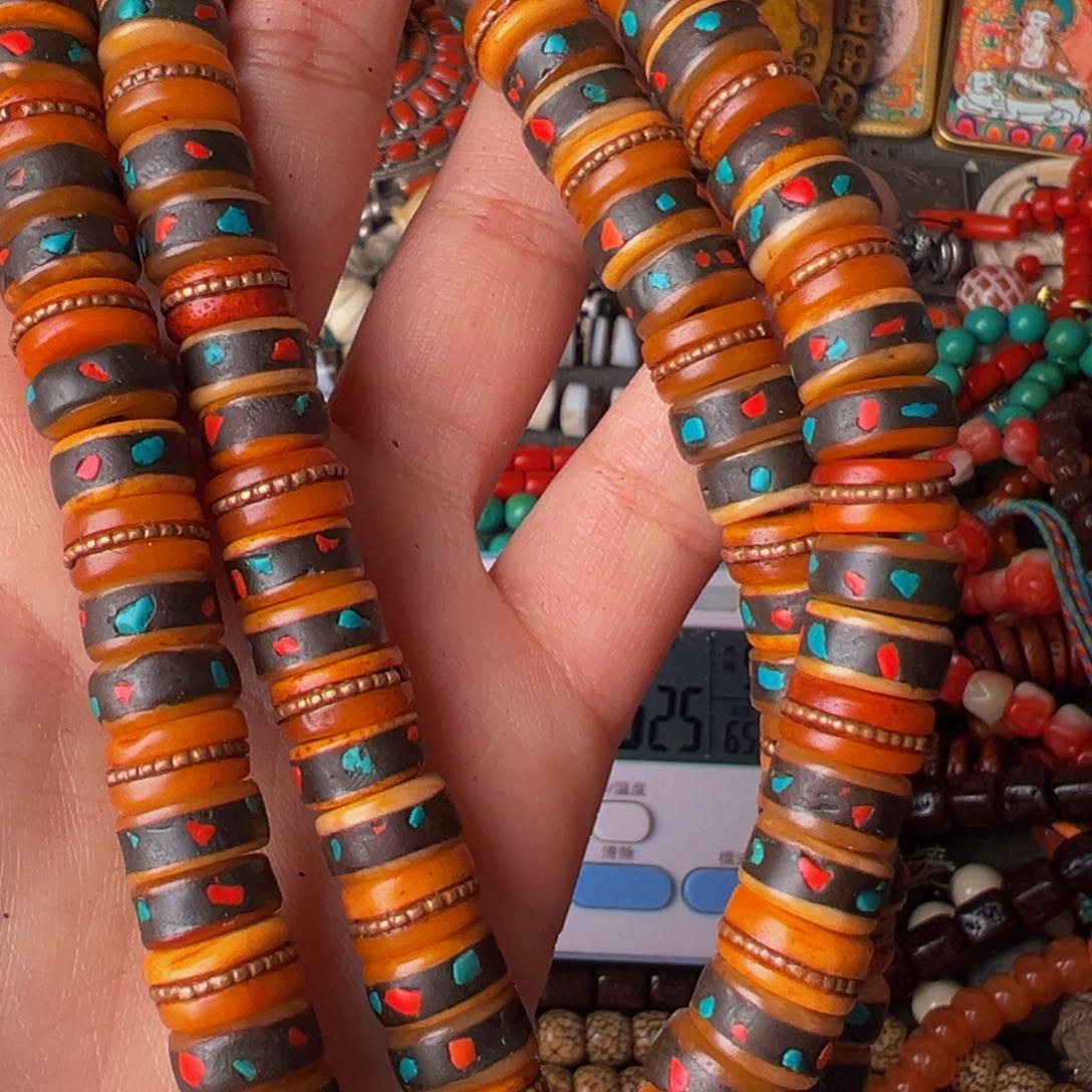 非洲紫檀（红花梨）墙*