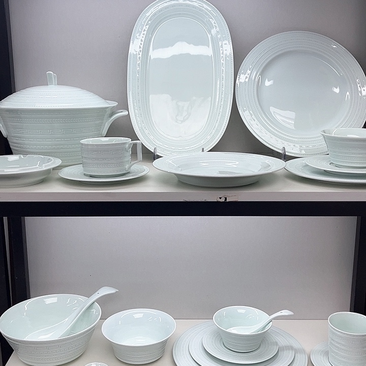 碗高白泥青釉，可自由搭配