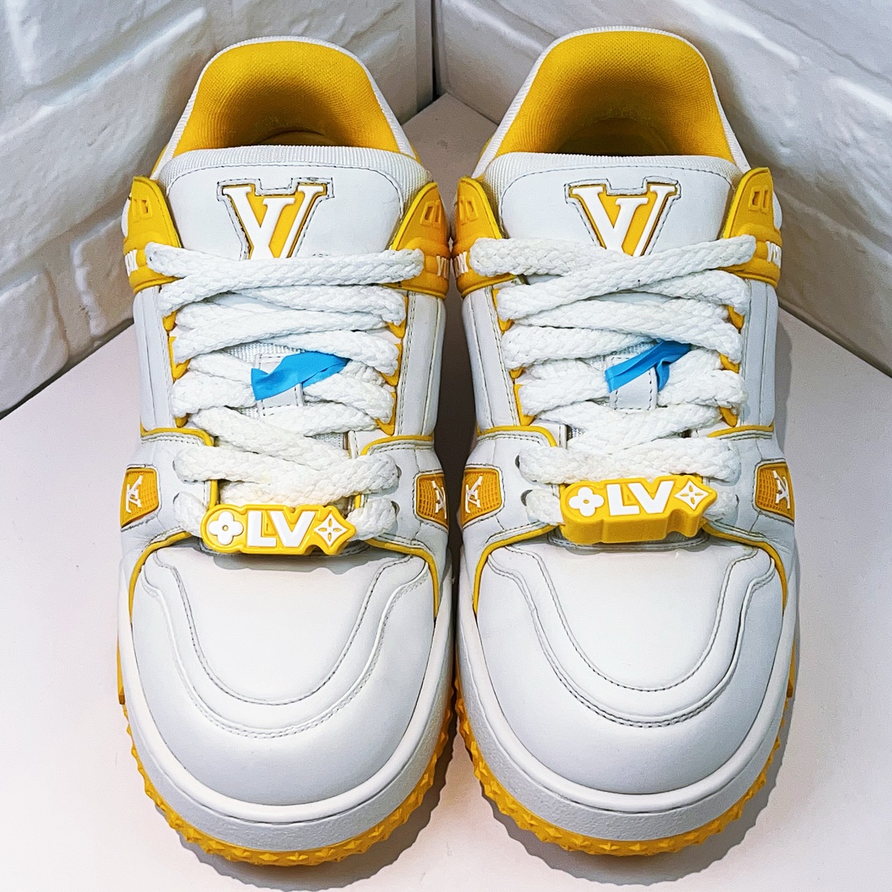 95新 LouisVuitton/路易威登  trainer 黄白胖丁 欧码8码42码