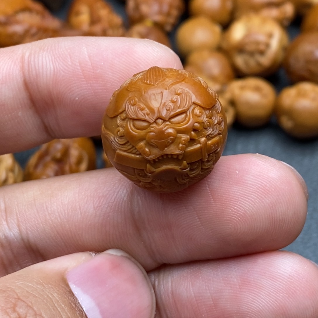 橄榄核手串/手链梅*酒唐狮