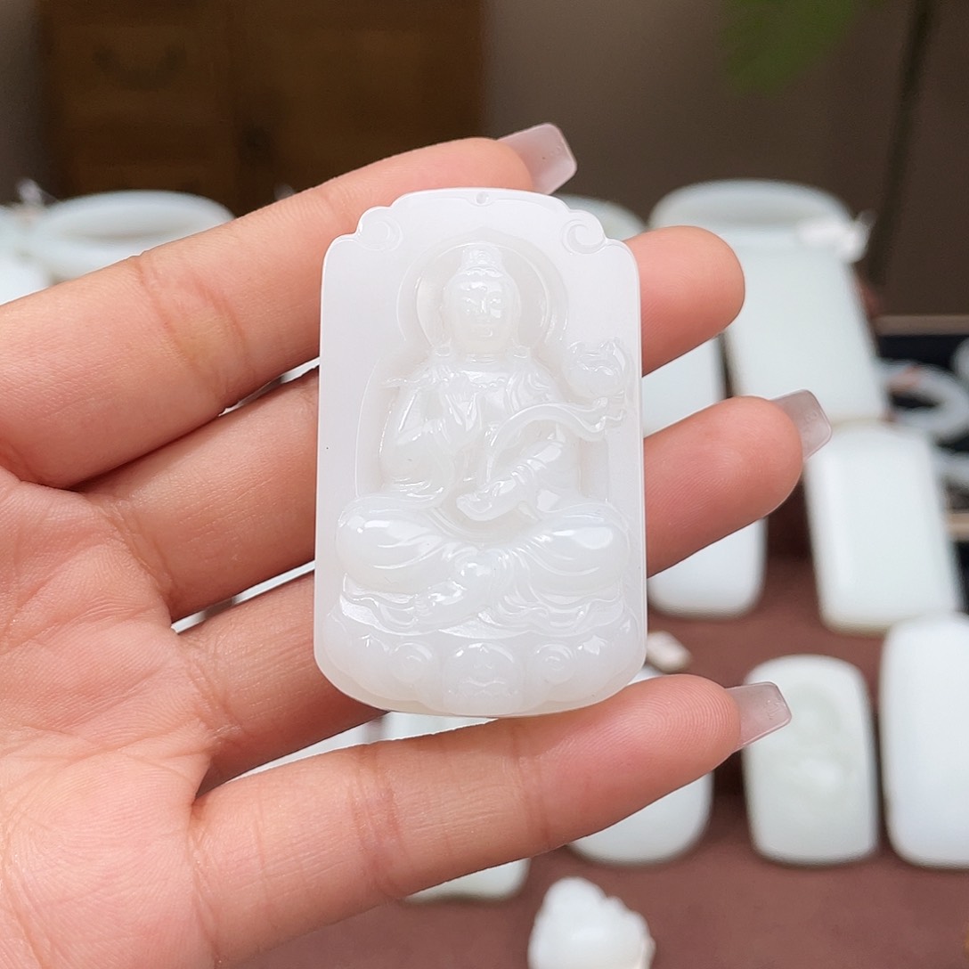 和田玉挂件未镶嵌