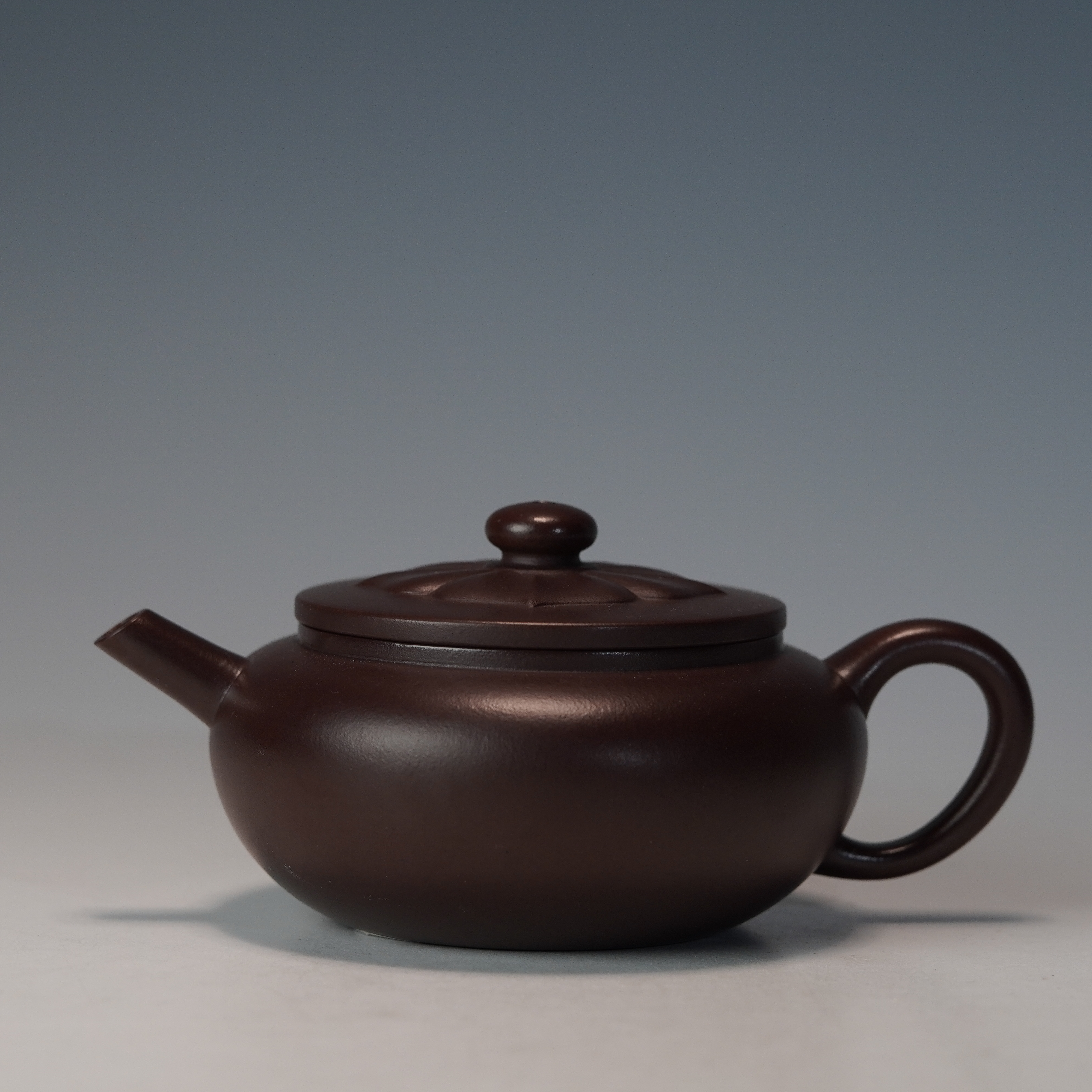 lot.21959 丁雪琴 紫泥菱花壶 150cc