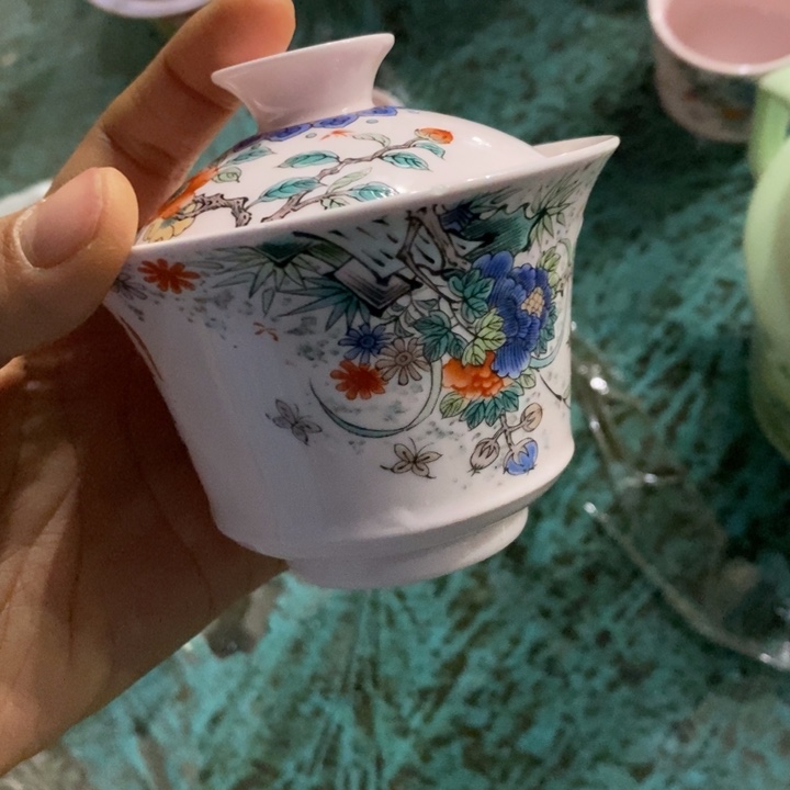 摆件陶红稀土和风花鸟盖碗