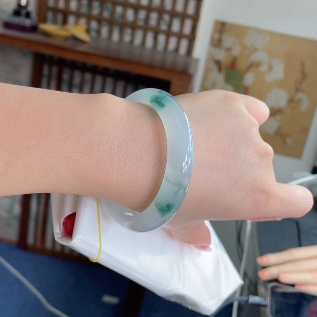 未镶嵌手镯翡翠53.4冰川蓝飘花 飘逸灵动 行家28号