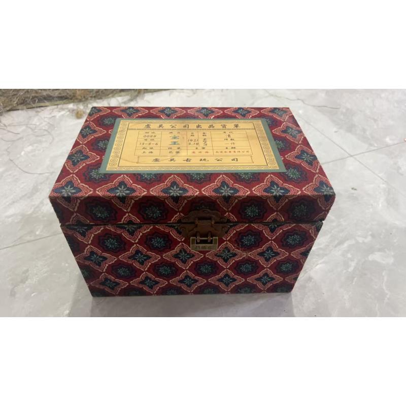 【闪购链接】锦绫箱摆件