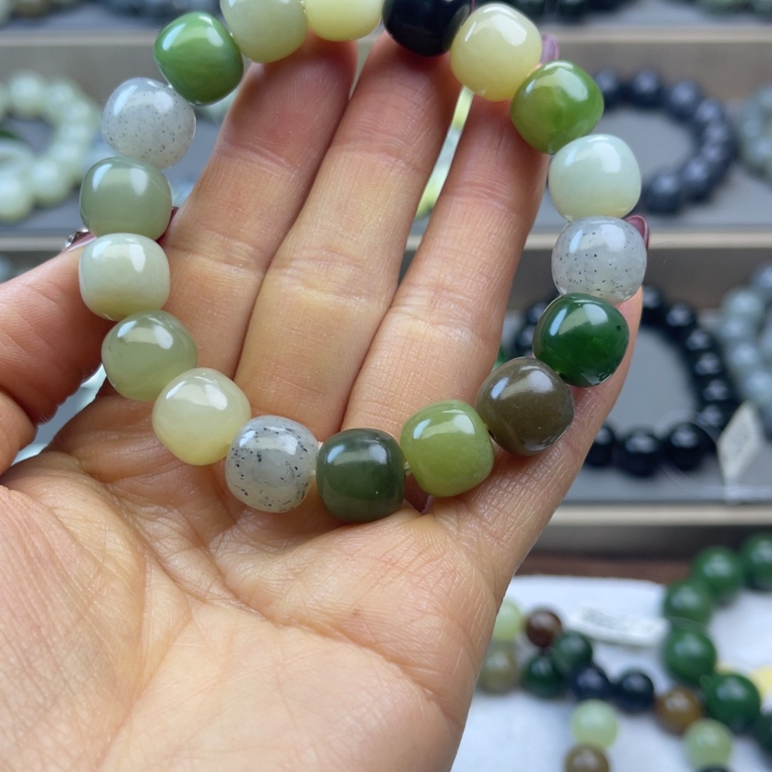 和田玉手链未镶嵌