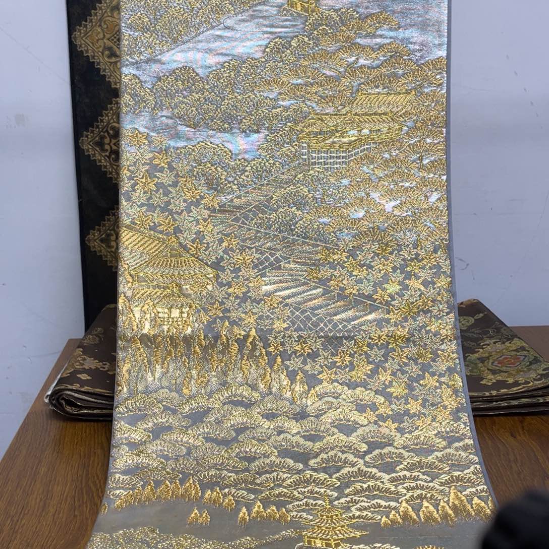 织绣织锦技艺高超
