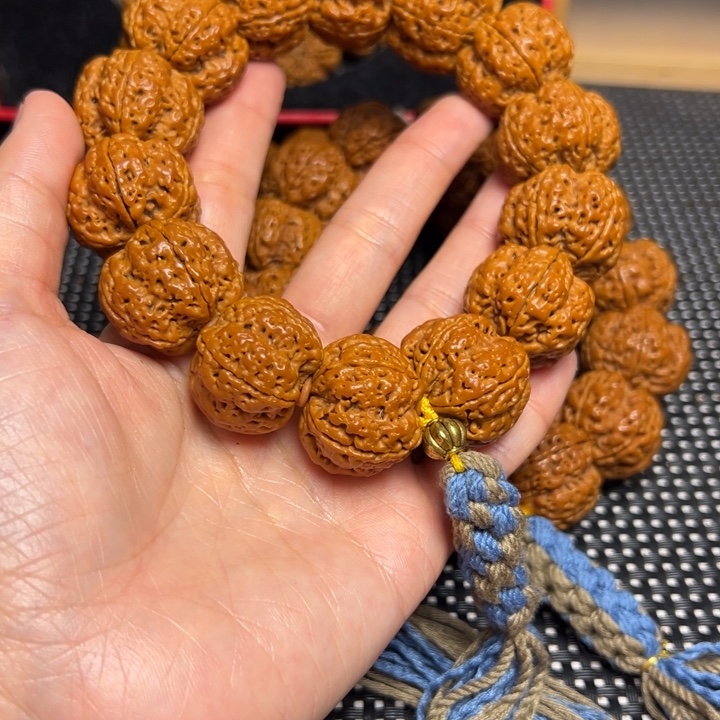 金刚菩提手串飞碟梅花