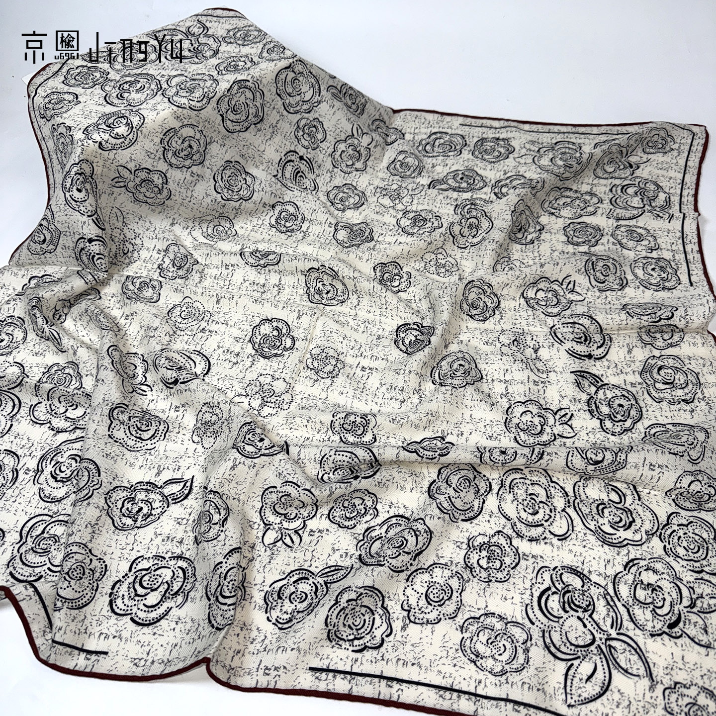 京榆 丨雨墨山茶花丨双面桑蚕丝绵羊毛围巾披肩外搭大方巾88*88cm