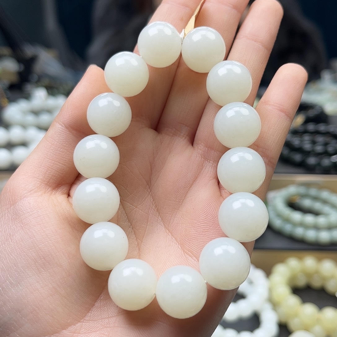 和田玉手链未镶嵌