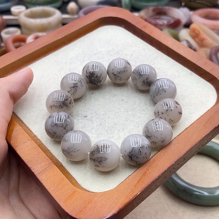 石英质玉圈口齐全未镶嵌