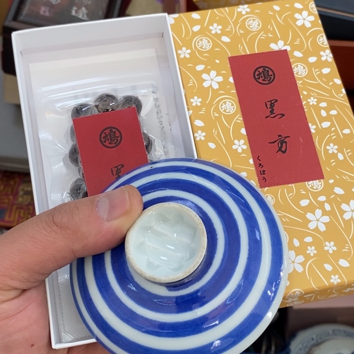 瓷片哦哦哦哦哦哦