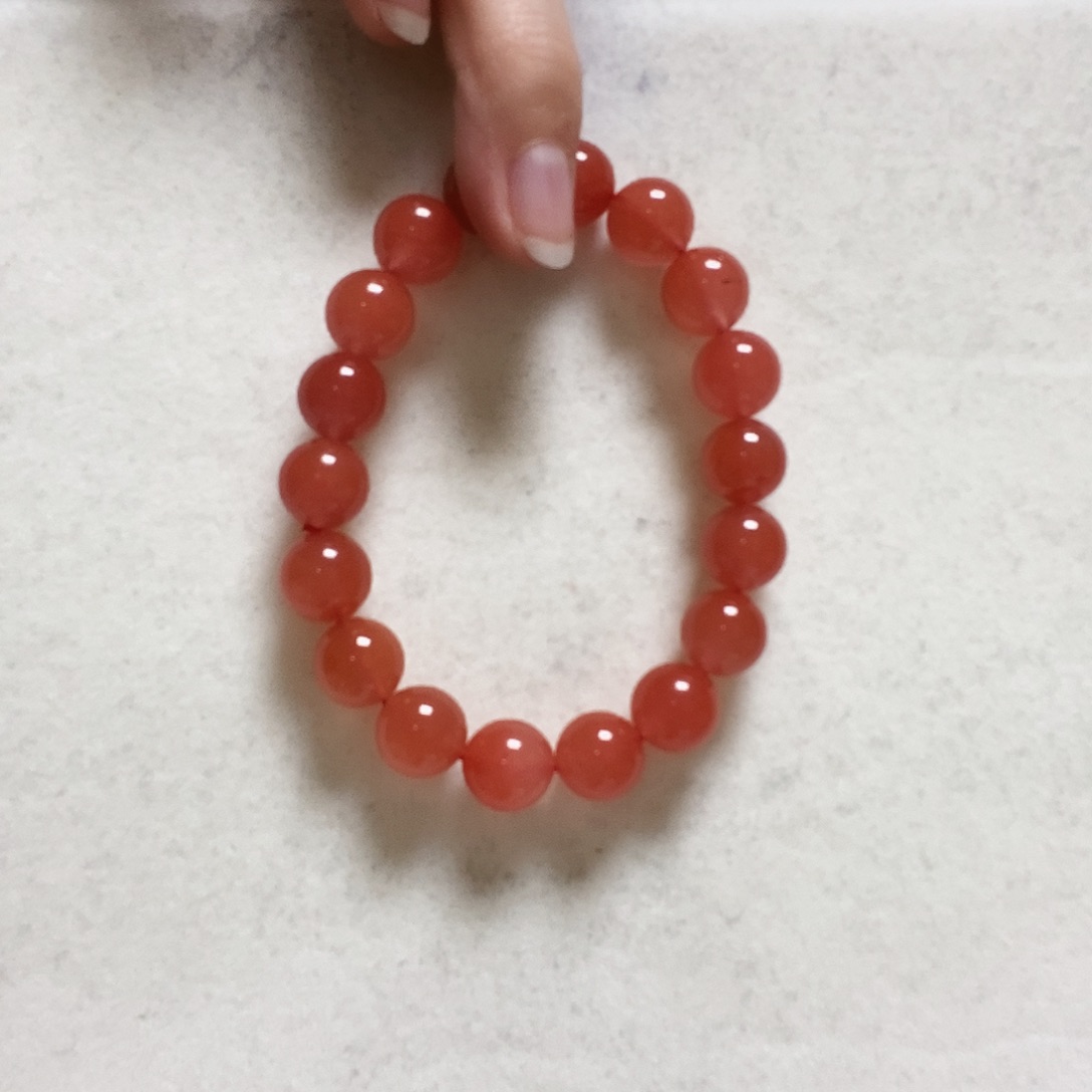 南红玛瑙手串未镶嵌简单