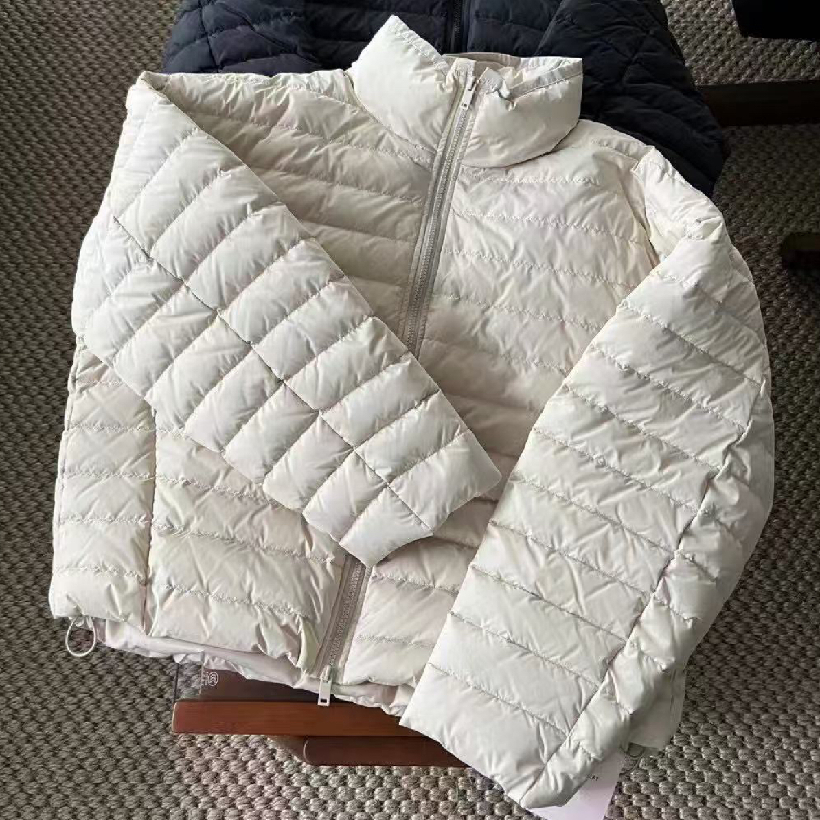 25528#HOPECONCEPT时髦花旦排骨羽绒服 先锋且老钱羽绒服