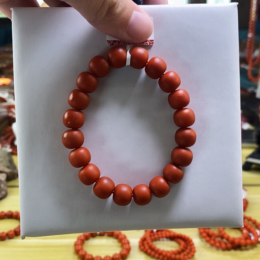 南红玛瑙未镶嵌手链