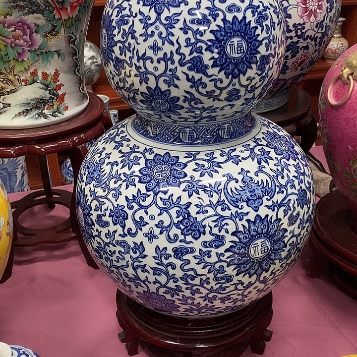铁***塔景德镇陶瓷手工手绘花瓶摆件