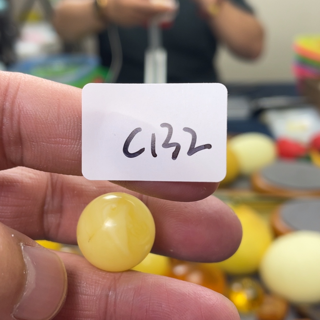 手链琥珀未镶嵌多样性发，发其中一件