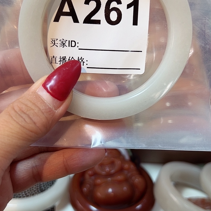 石英质玉手镯合金是****~