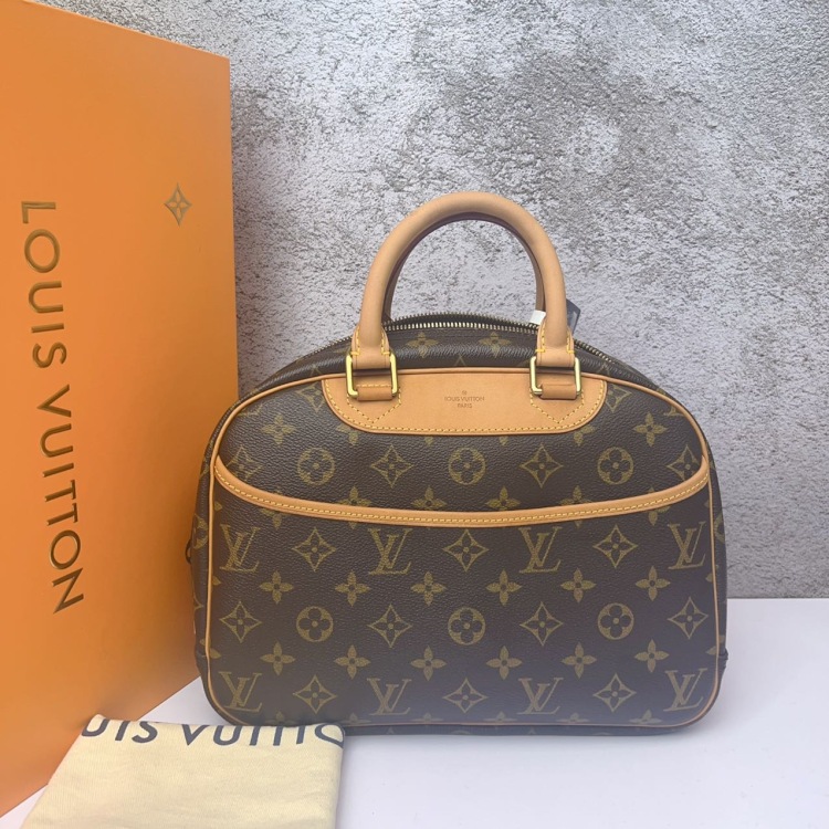 95新 LouisVuitton/路易威登 /KIKI/单肩包/14645474