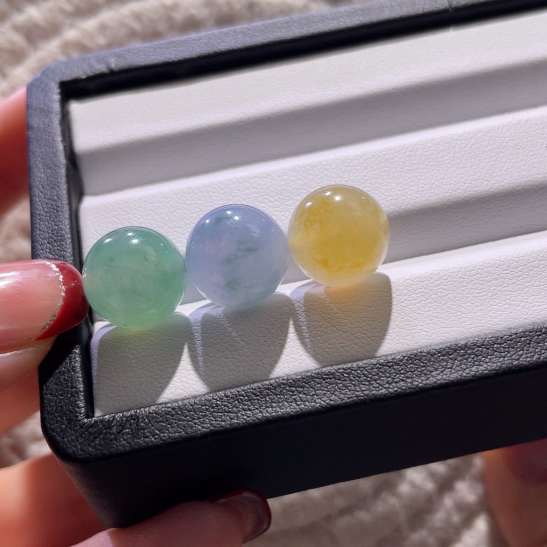 翡翠散珠天然缅a三色福禄寿单珠