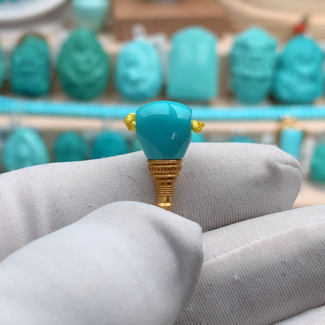 绿松石珠宝奇石未镶嵌重：1.86克