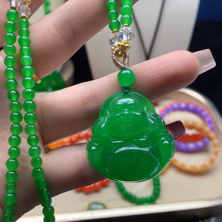 翡翠颈饰未镶嵌吊坠