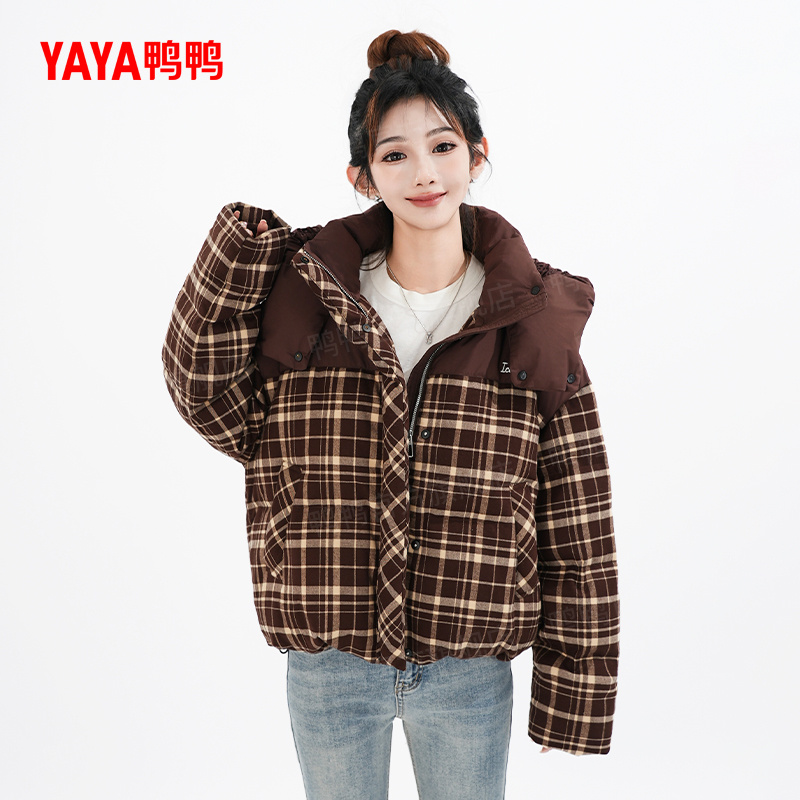 YAYA/鸭鸭羽绒服女短款冬季时尚格纹韩版休息百搭外套DT50906011E