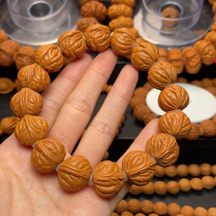 桃核手串龙纹桃核