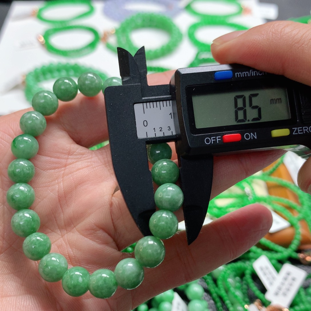 翡翠未镶嵌手链翡翠